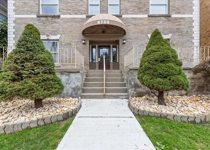 Modern 2br Near Downtown & Shopping Pittsburgh